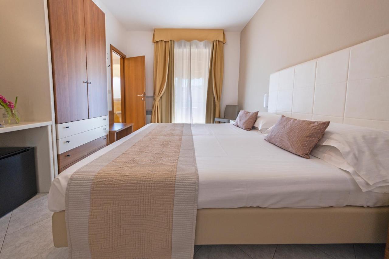 Hotel Al Sole บาร์โดลิโน ภายนอก รูปภาพ