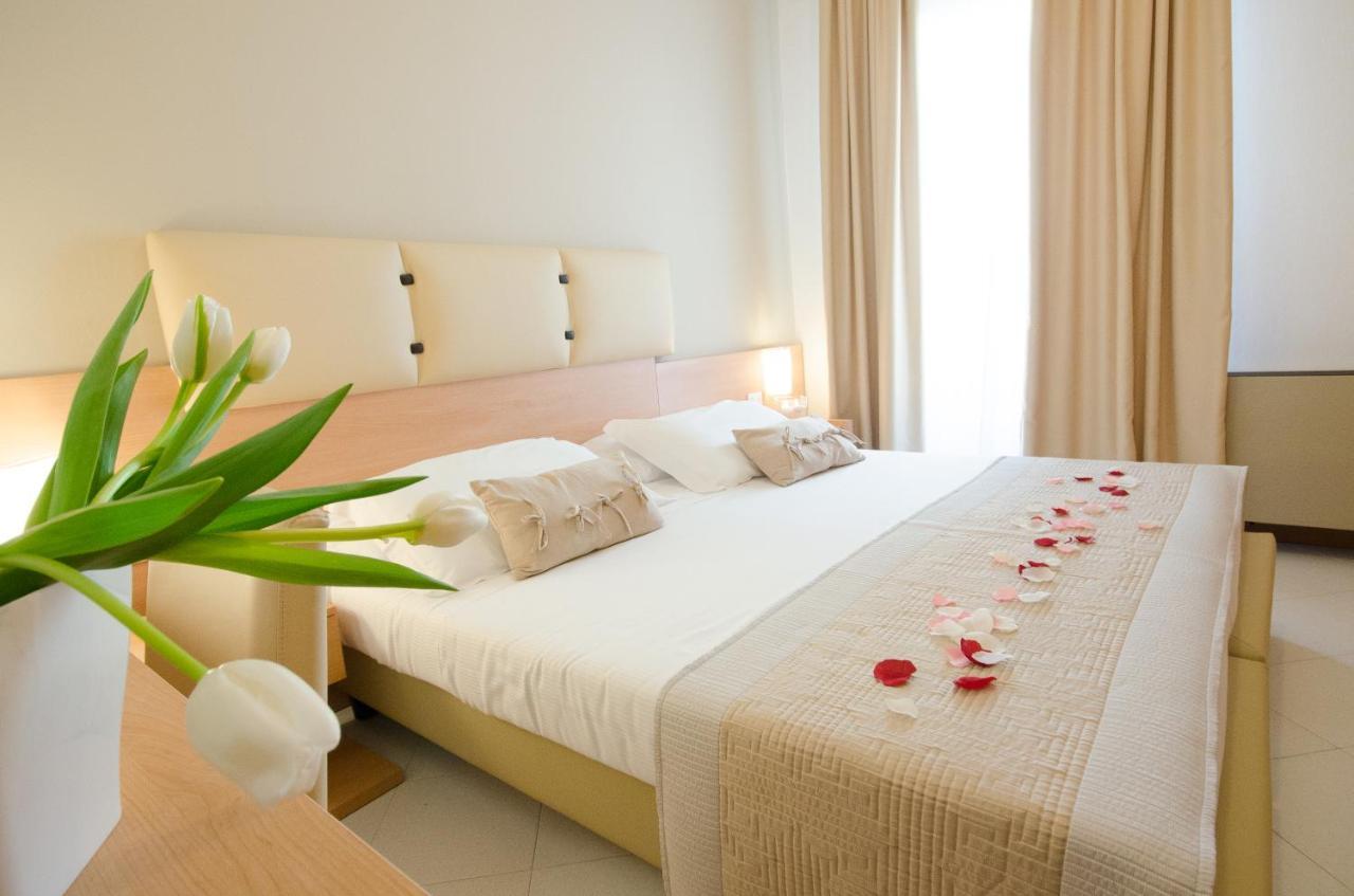 Hotel Al Sole บาร์โดลิโน ภายนอก รูปภาพ