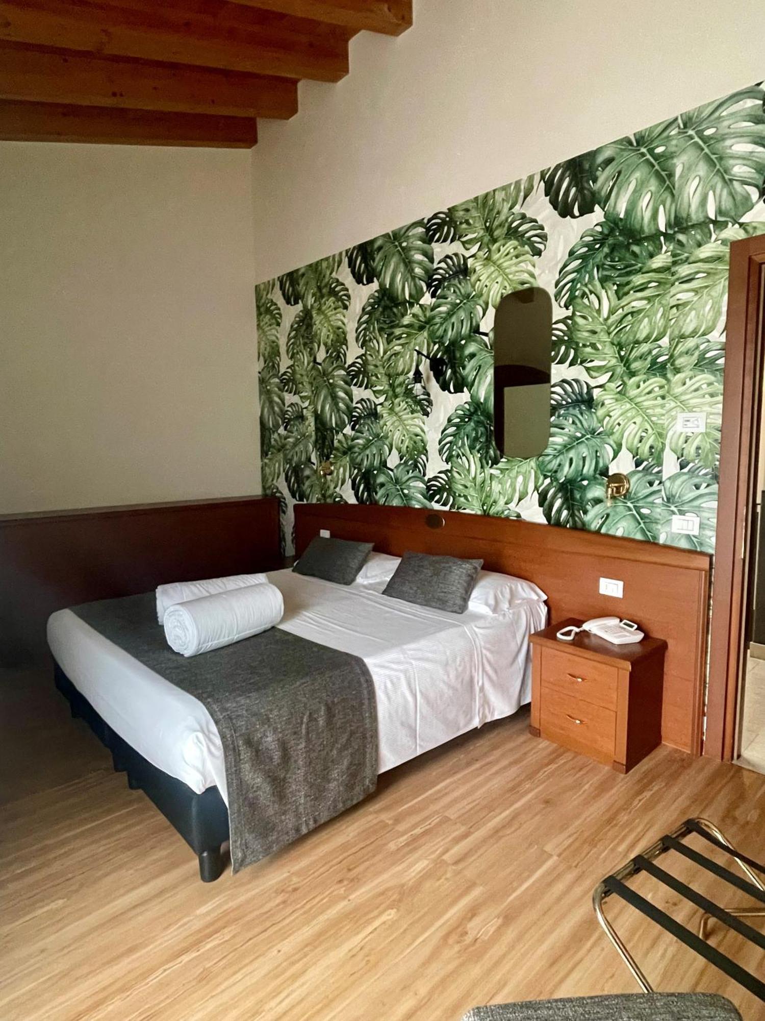 Hotel Al Sole บาร์โดลิโน ภายนอก รูปภาพ